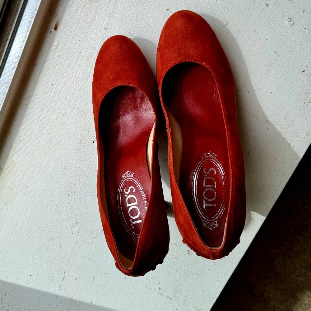 Never worn _Tod High Heels Pumps